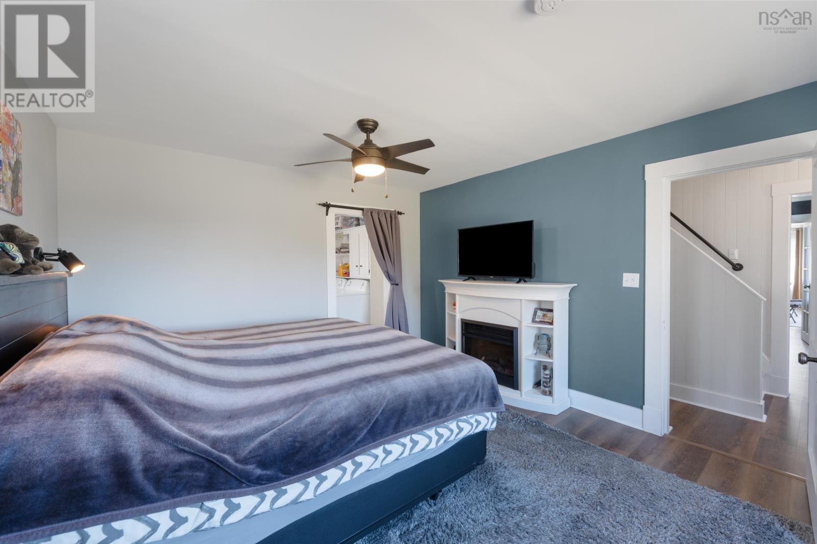 Property 34 of 49 of 84 Old Post Road