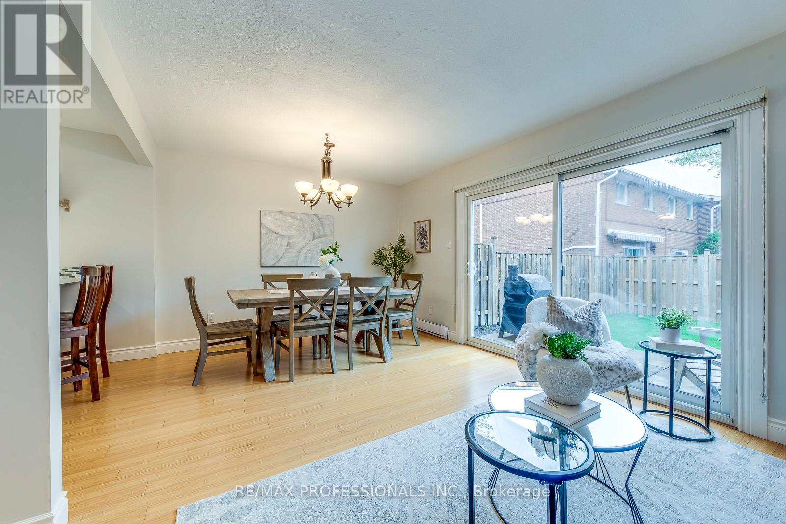 #18 17 CENTENNIAL PARK ROAD - 15
