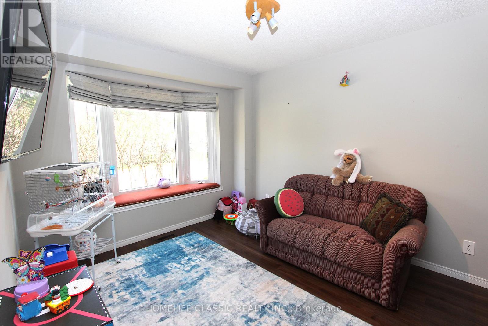 #51 4635 REGENTS TERRACE - 35