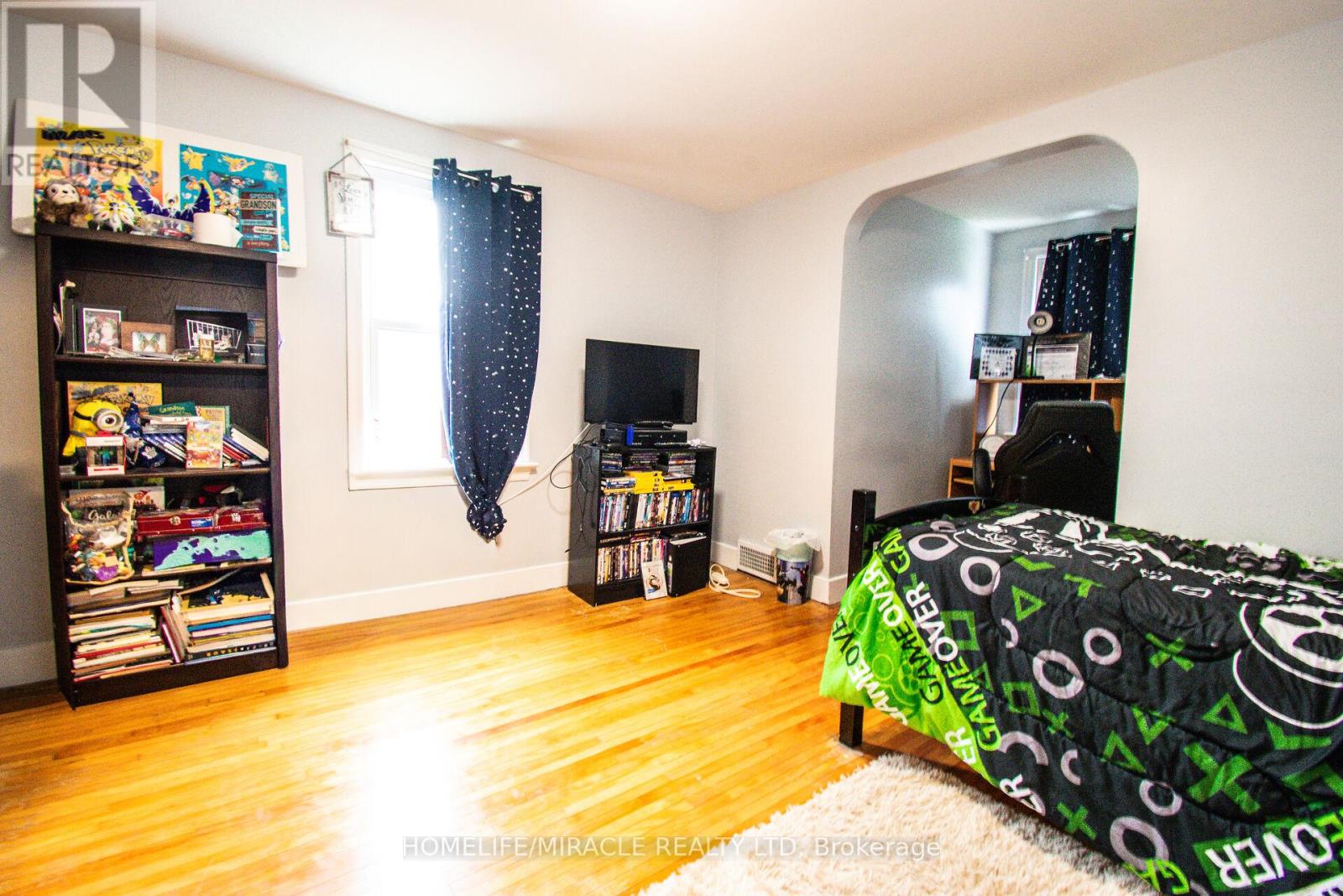 95 QUEEN STREET S - 30