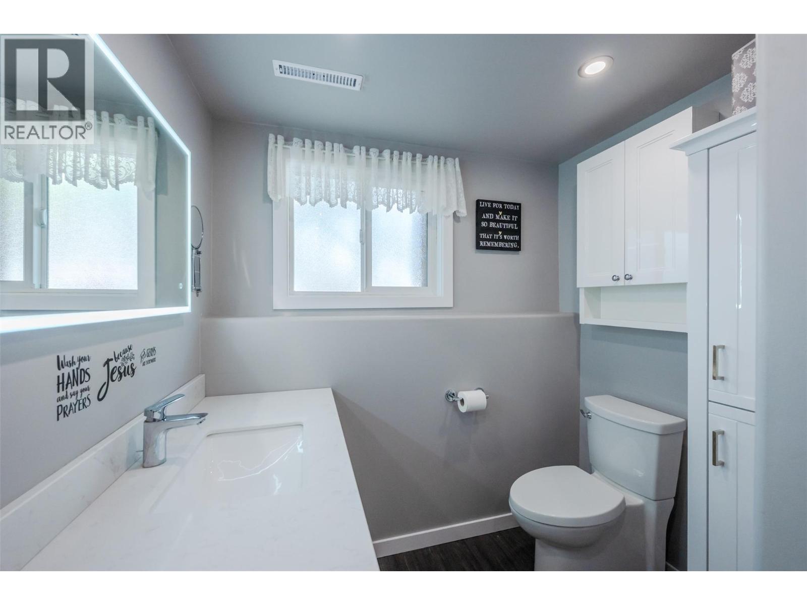 118 Murray Drive, Penticton