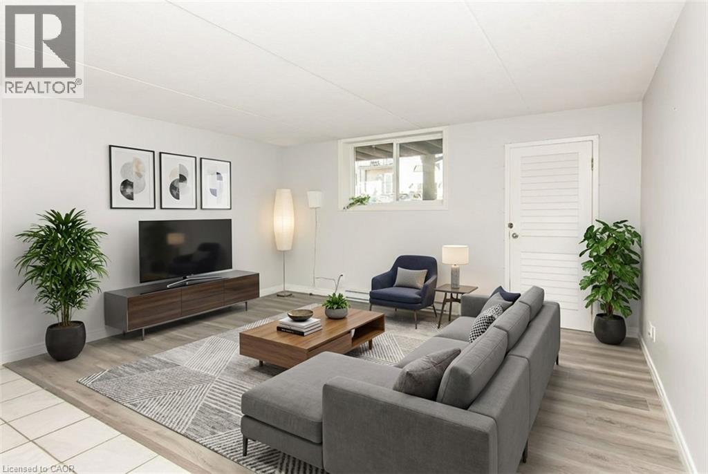 50 CAMPBELL Court Unit# 103, Stratford, Ontario, N5A7T6 — Photo 9