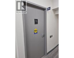 595 Barton Street E, Hamilton, ON L8L2Z6 Photo 11
