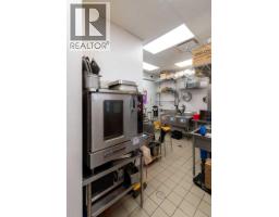 102d, 5027 44 Street, Lloydminster, AB T9V0A6 Photo 13