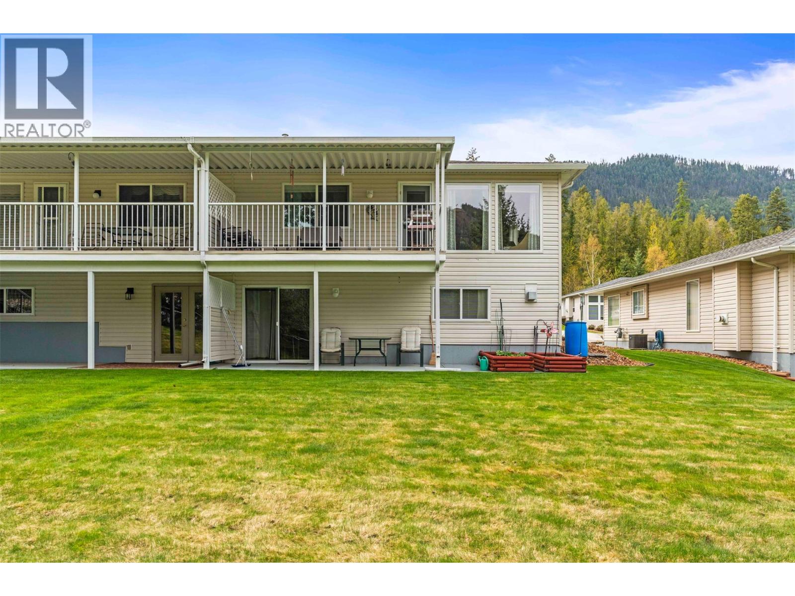 2675 Pine Avenue Unit# 54, Lumby
