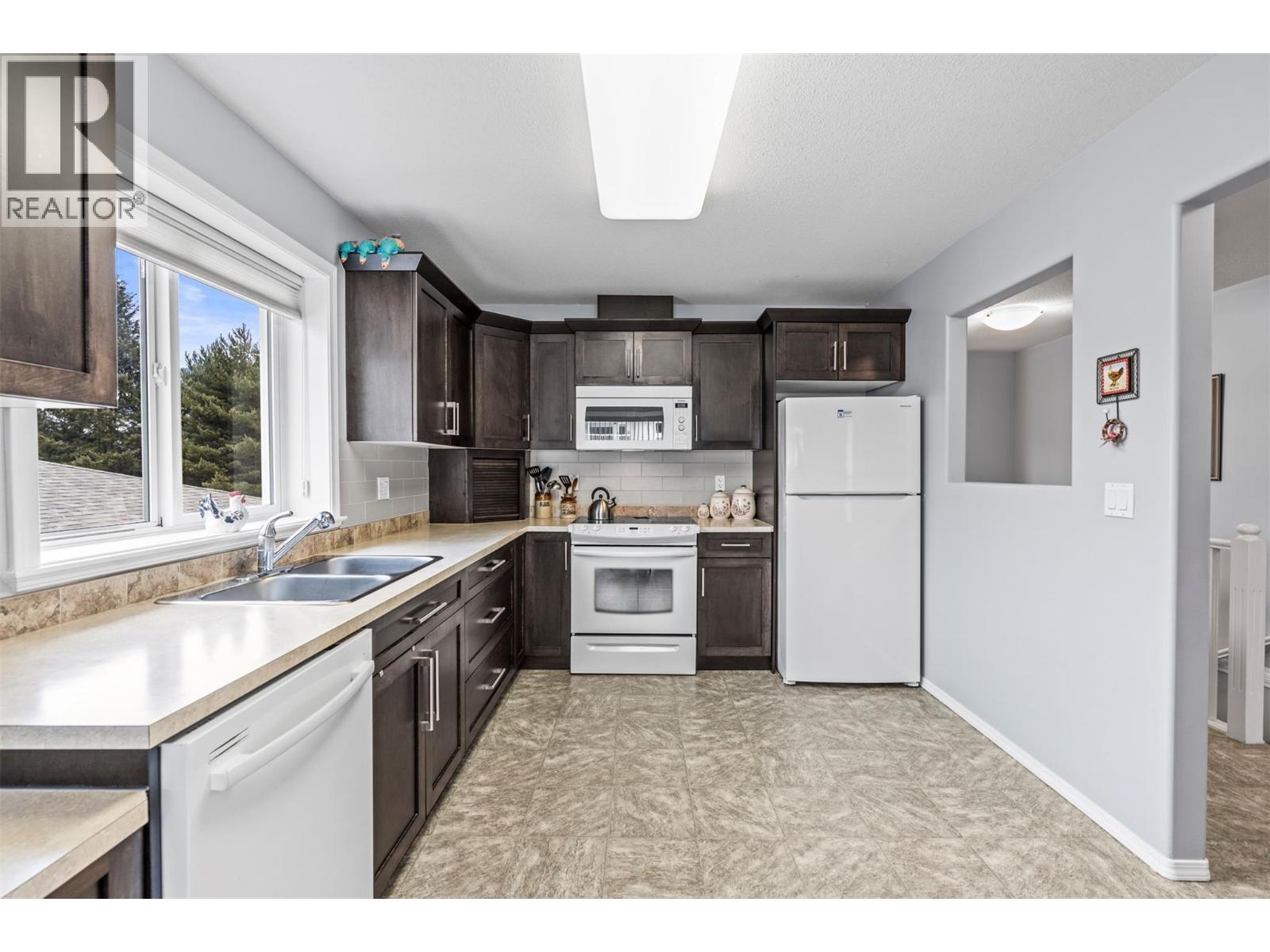 2675 Pine Avenue Unit# 54, Lumby