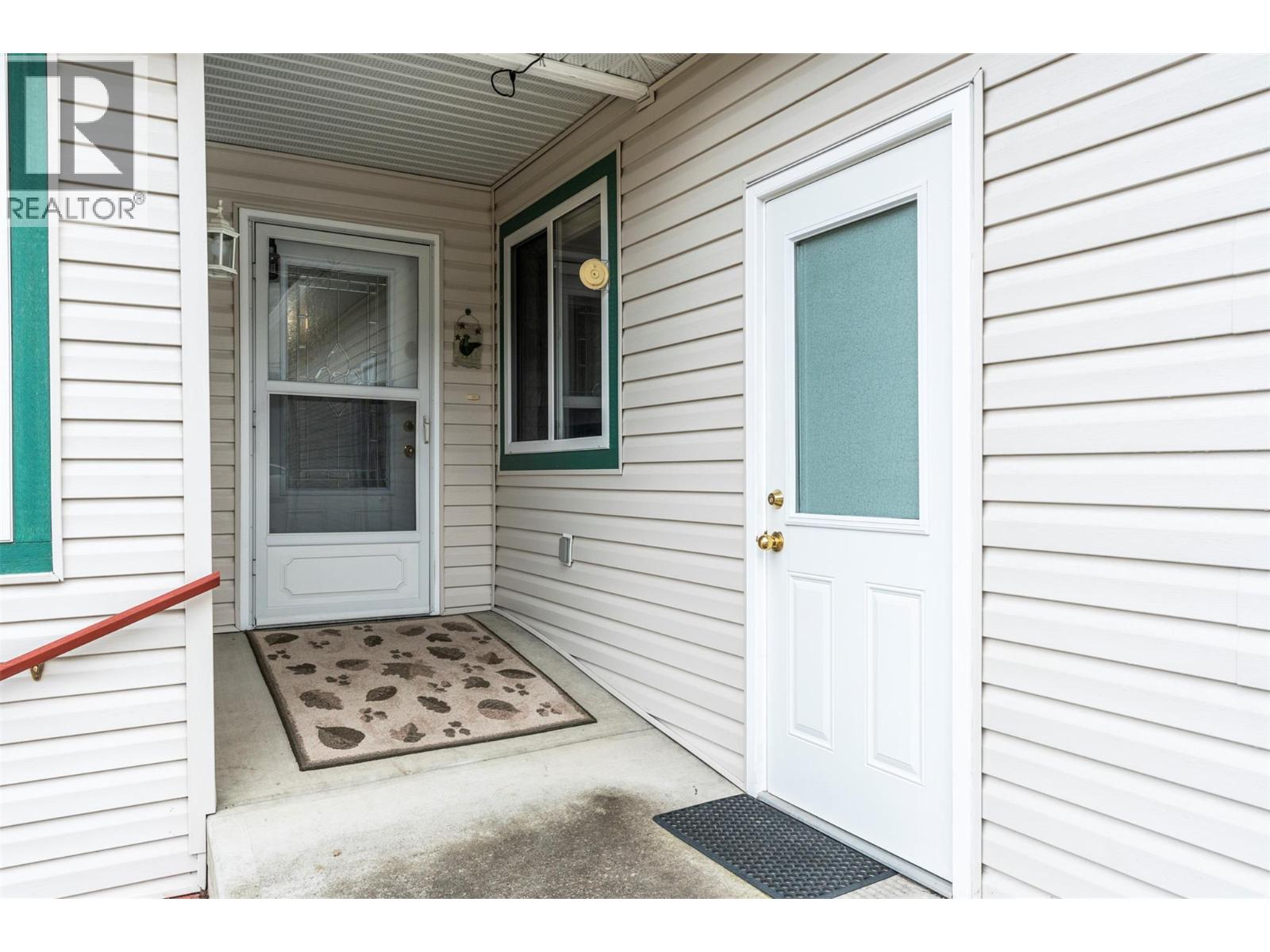2675 Pine Avenue Unit# 54, Lumby
