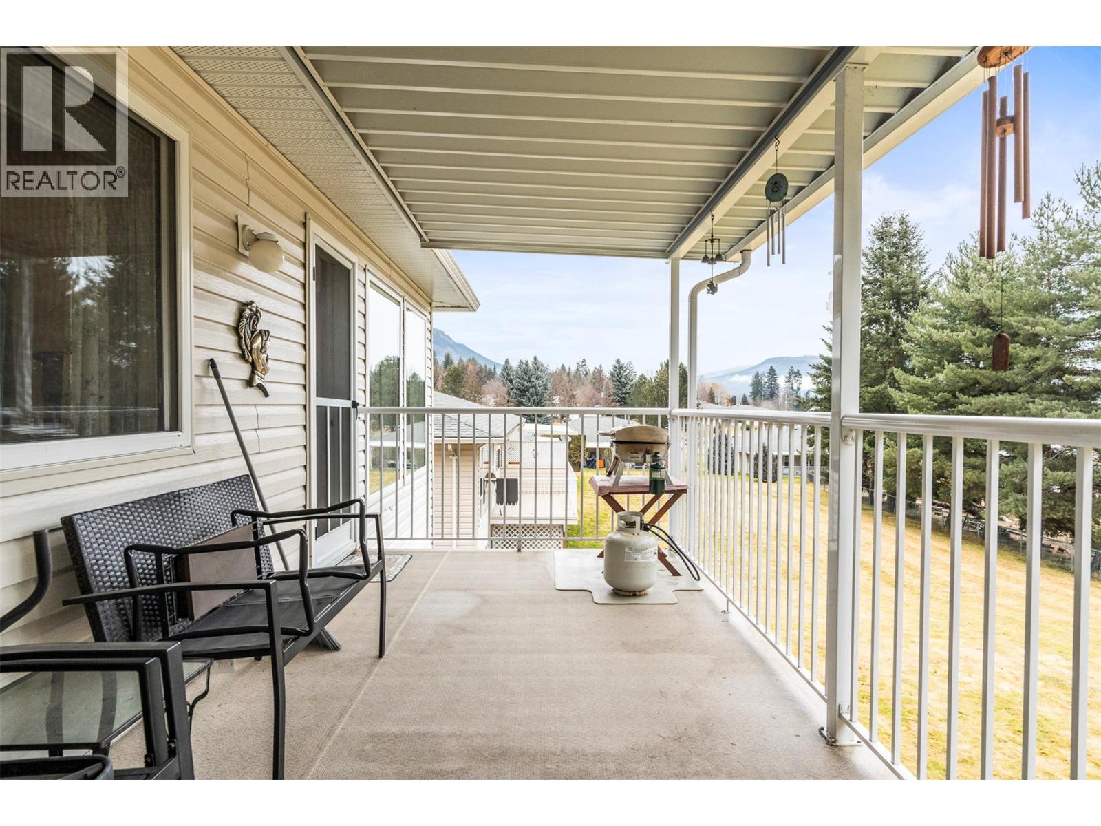 2675 Pine Avenue Unit# 54, Lumby