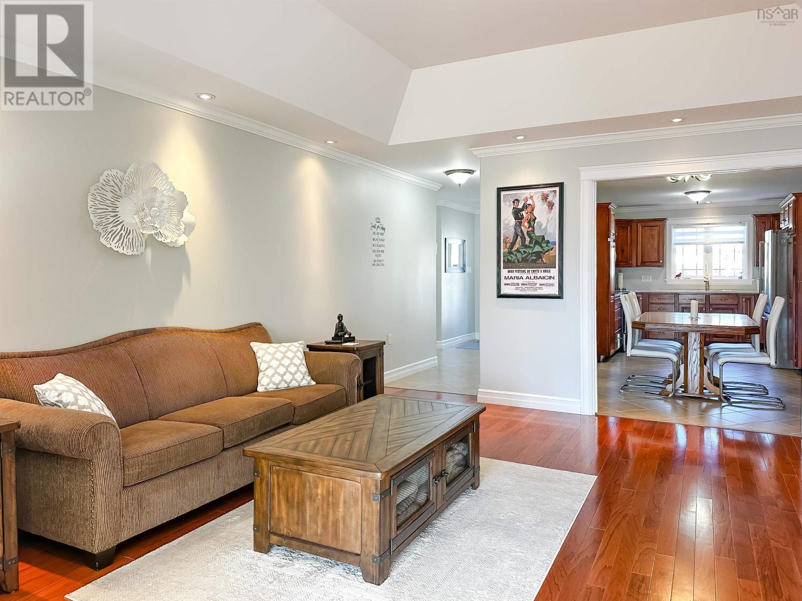 Property 12 of 39 of 19 Beckwith Drive