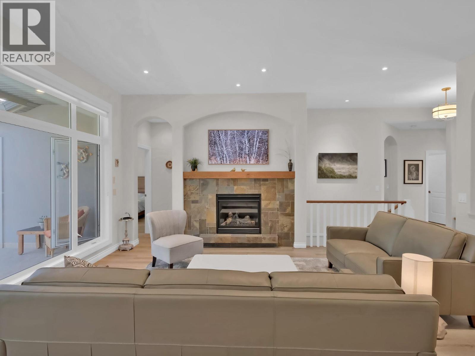  4432 Gallaghers Forest South, Kelowna