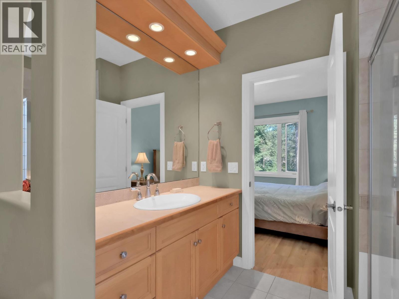  4432 Gallaghers Forest South, Kelowna