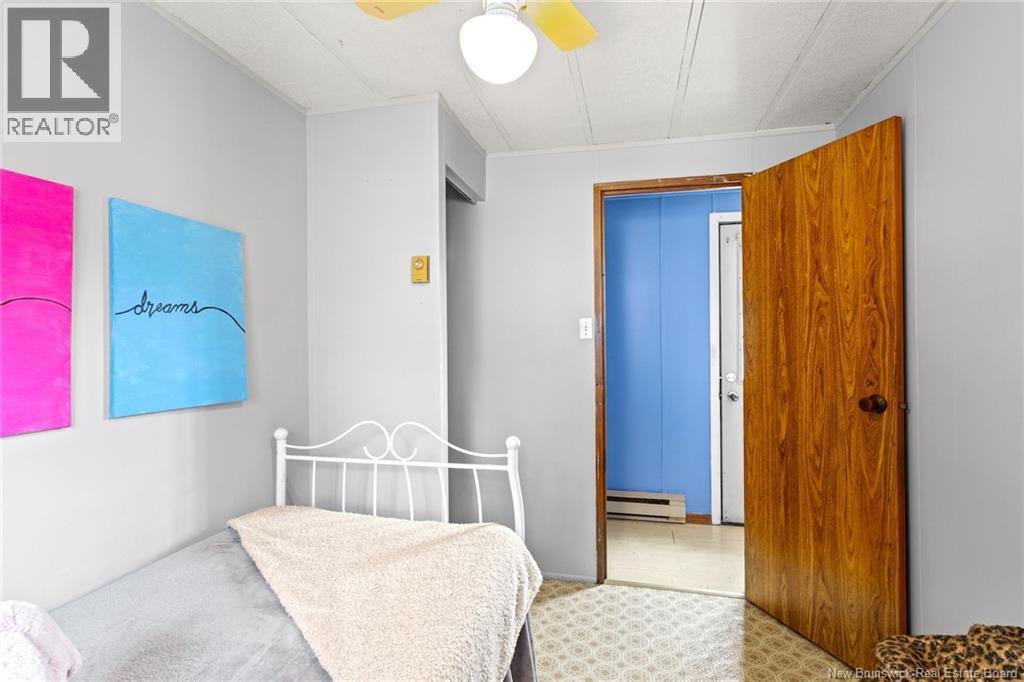 18 Hill Street - 19