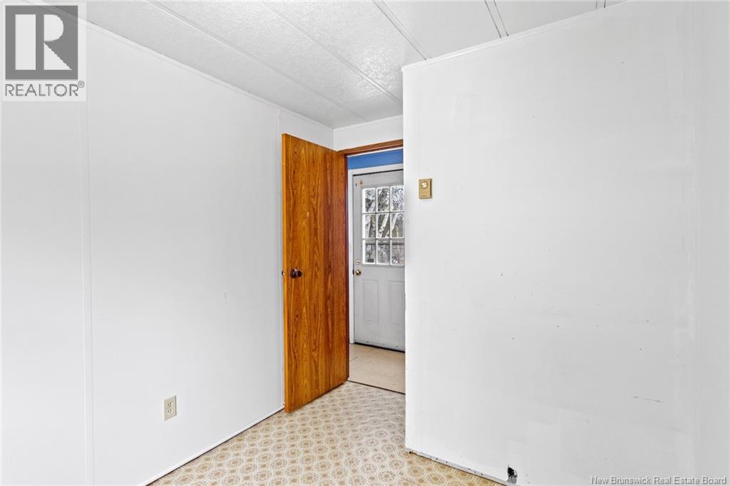 18 Hill Street - 22