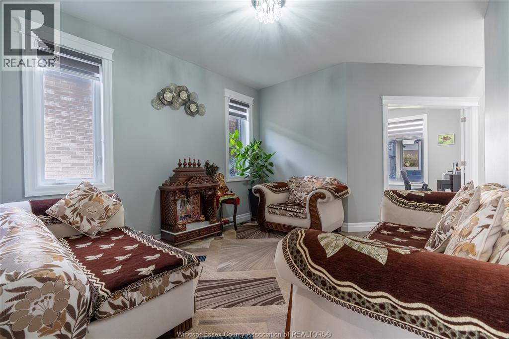 1557 ROCKPORT STREET, Windsor, Ontario, N9G0B6 — Photo 6