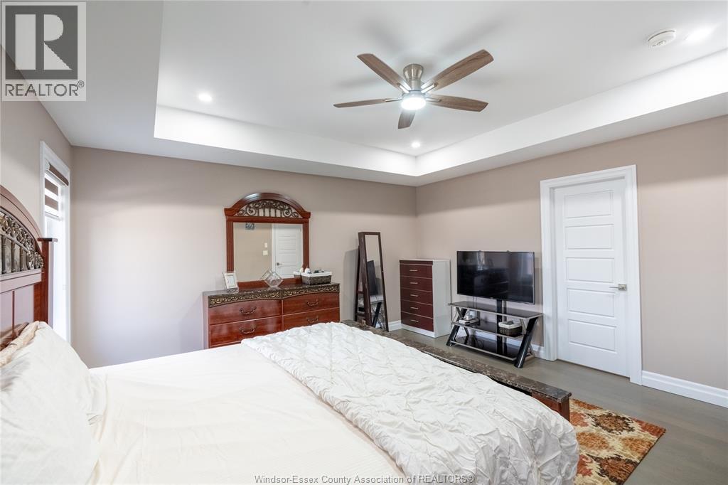 1557 ROCKPORT STREET, Windsor, Ontario, N9G0B6 — Photo 20