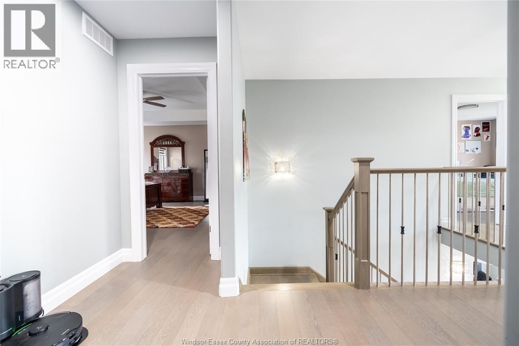 1557 ROCKPORT STREET, Windsor, Ontario, N9G0B6 — Photo 17