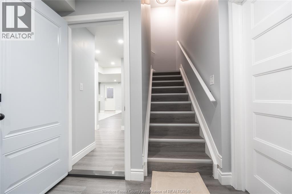 1557 ROCKPORT STREET, Windsor, Ontario, N9G0B6 — Photo 35