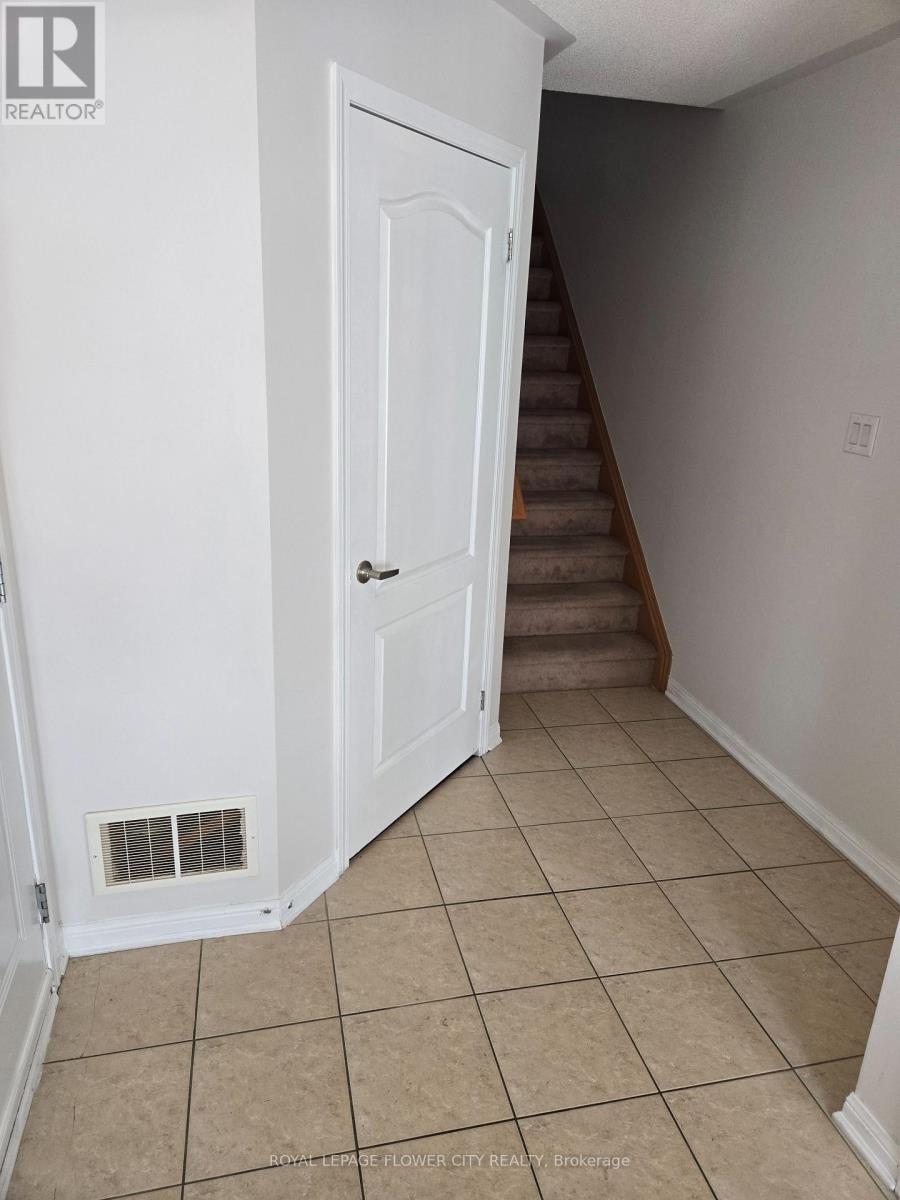 495 MCJANNETT AVENUE - 3