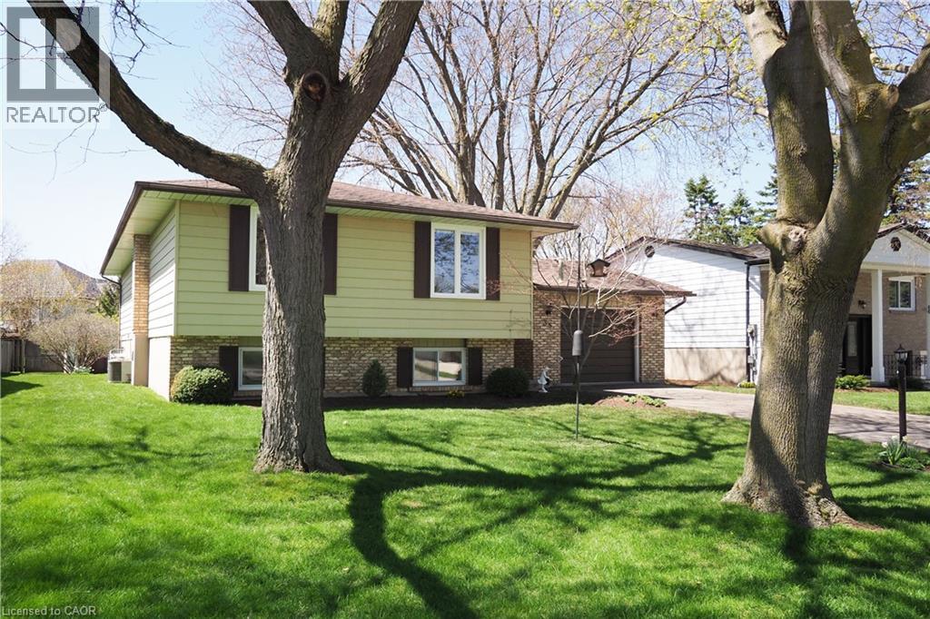 35 REINER Crescent, Wellesley, Ontario, N0B2T0 — Photo 4