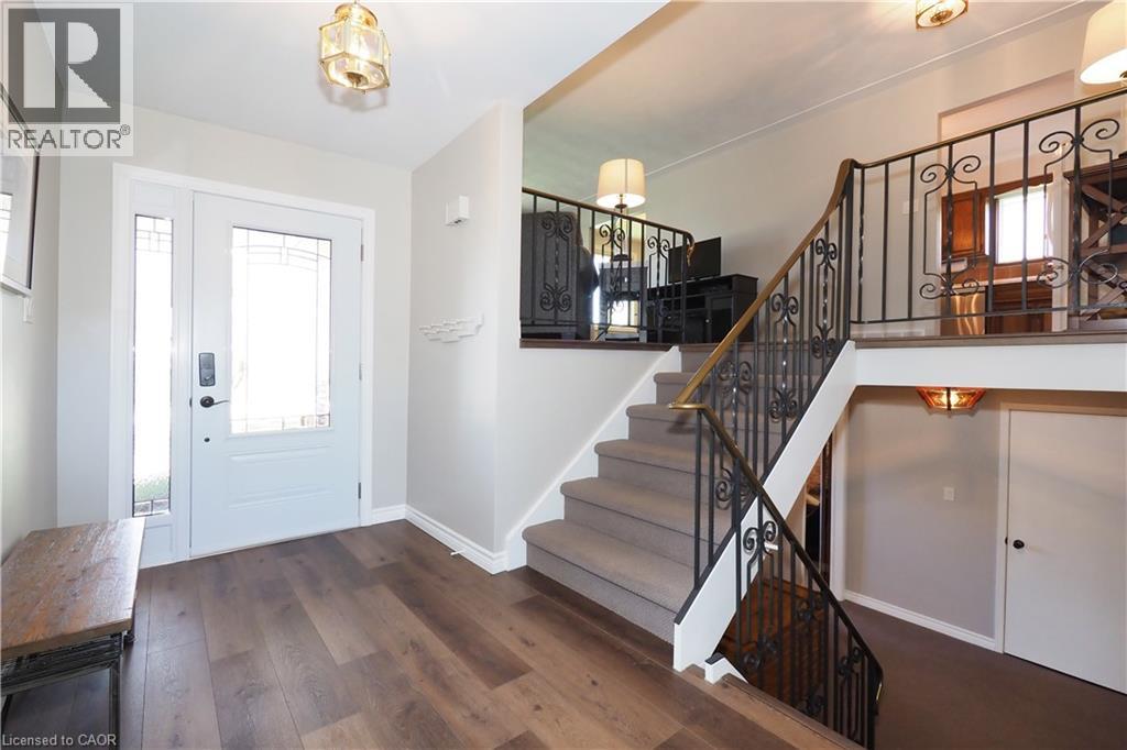 35 REINER Crescent, Wellesley, Ontario, N0B2T0 — Photo 6