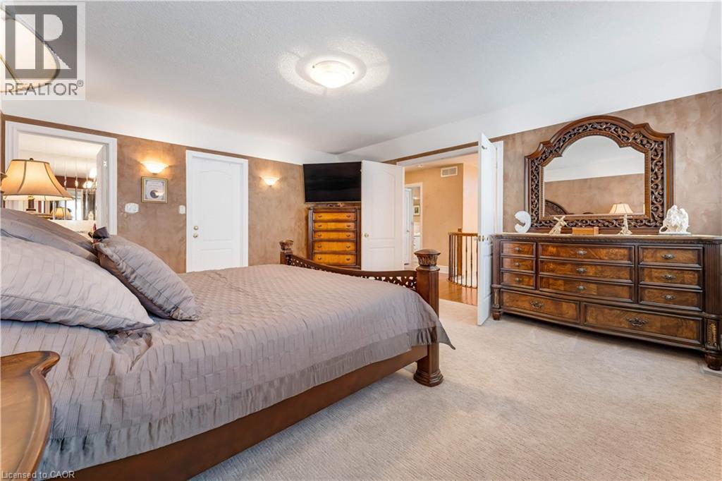 60 CHANDOS Drive, Kitchener, Ontario, N2A3C2 — Photo 22