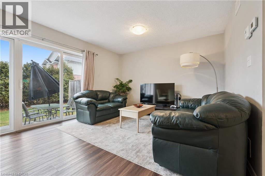 1498 GORDON Street Unit# 25, Guelph, Ontario, N1L1C8 — Photo 11