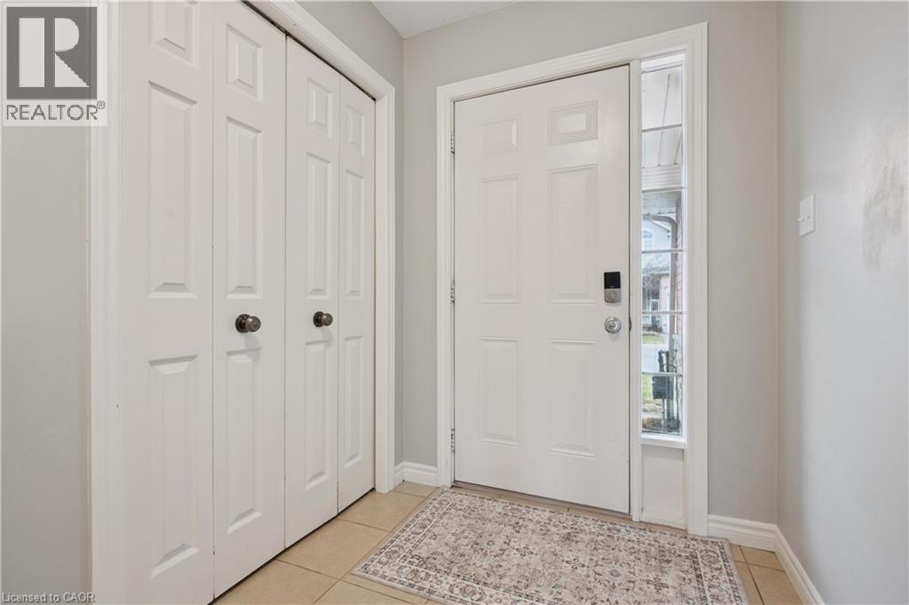 1498 GORDON Street Unit# 25, Guelph, Ontario, N1L1C8 — Photo 3
