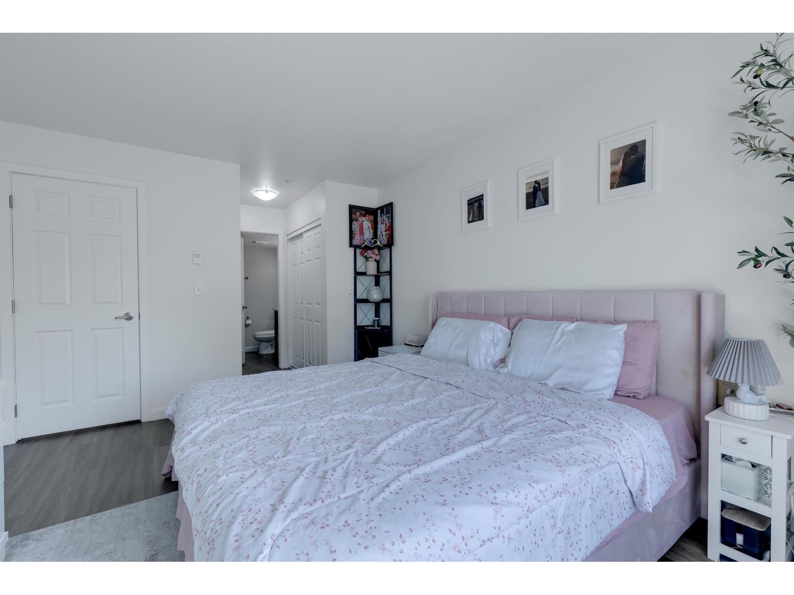 336 32830 GEORGE FERGUSON WAY — photo 17