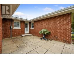 12 Maplewood Boulevard, Cobourg, ON K9A4J3 Photo 40