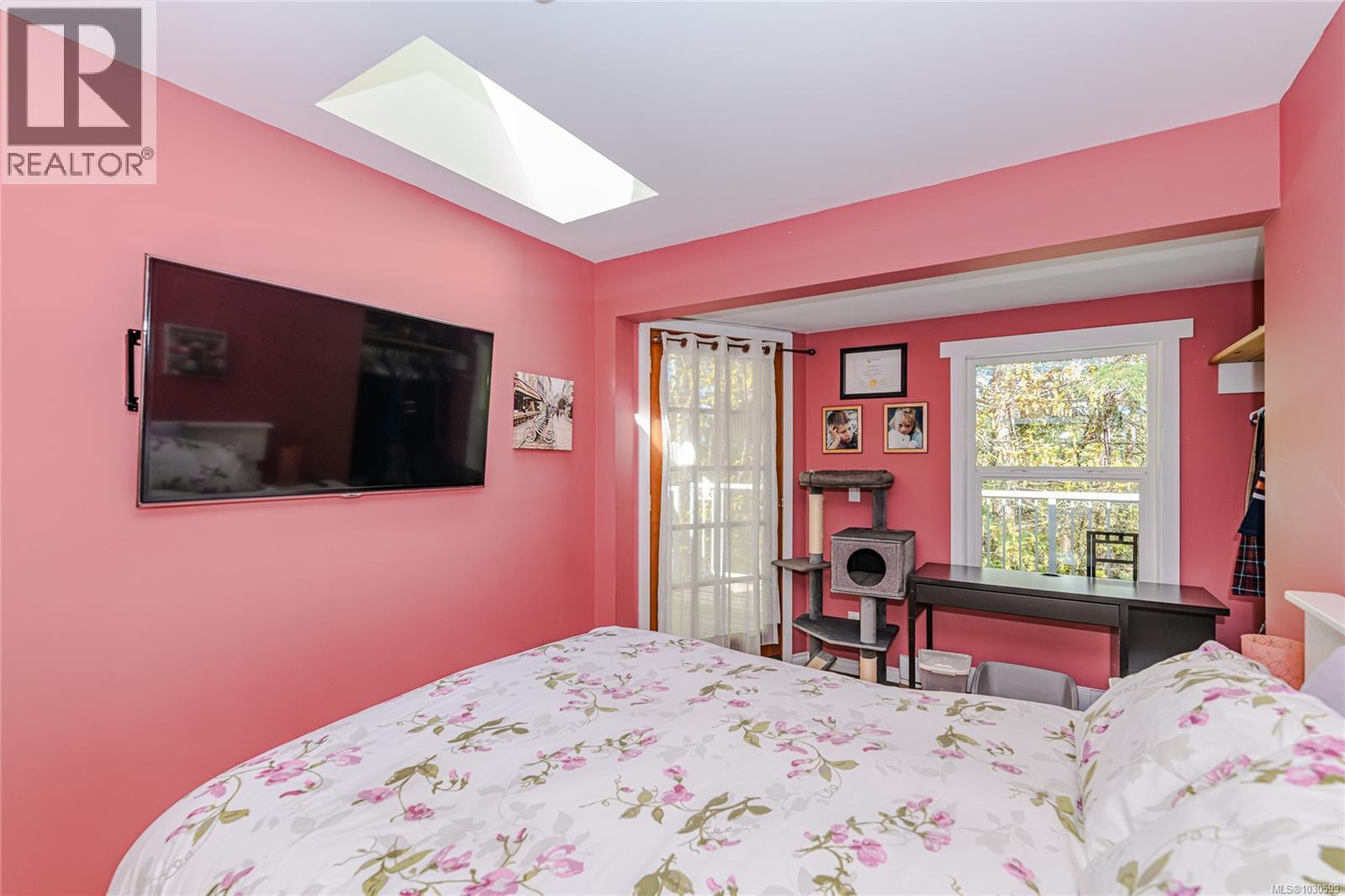 170 Woodland Dr, Salt Spring
