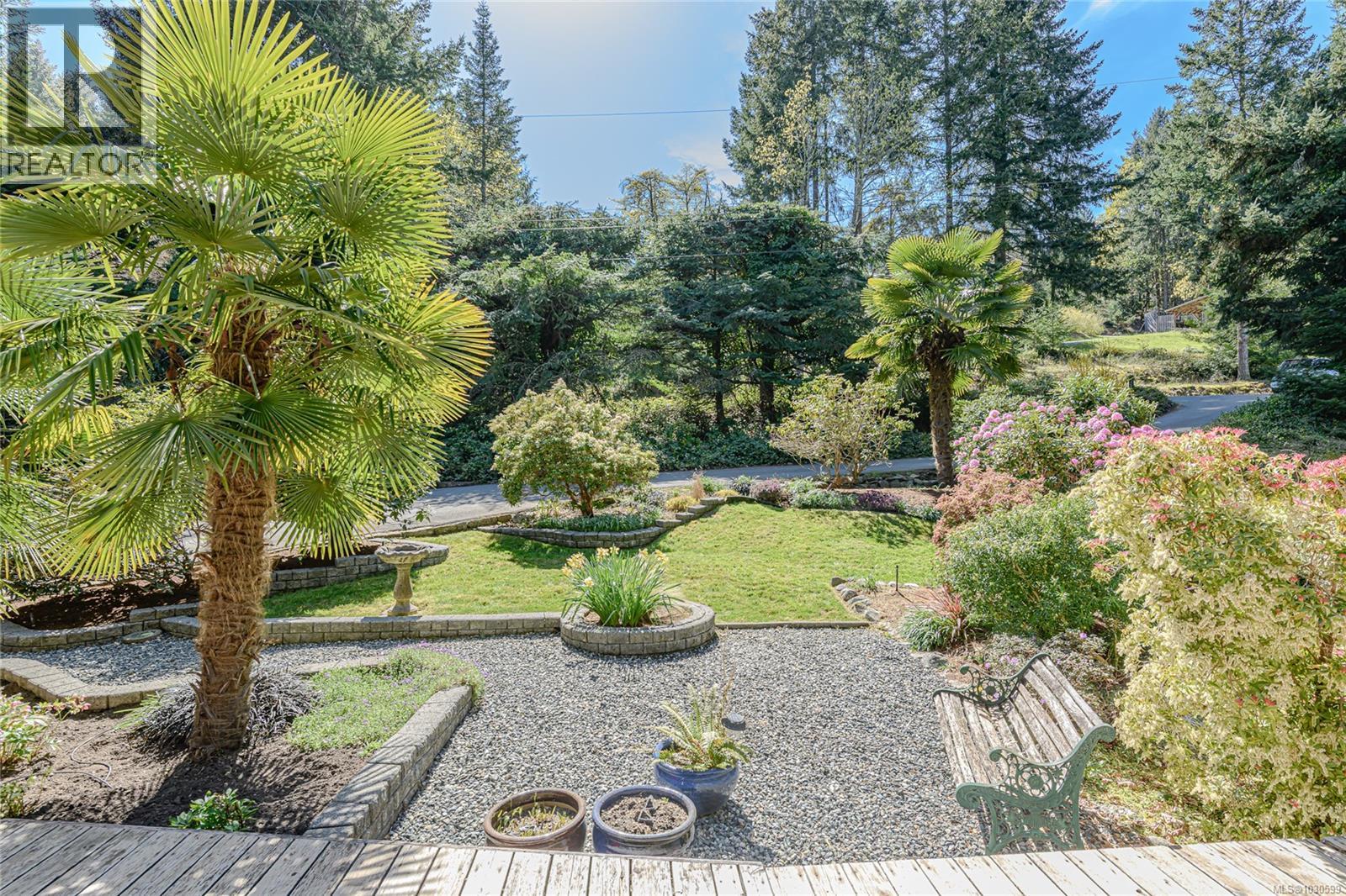 170 Woodland Dr, Salt Spring