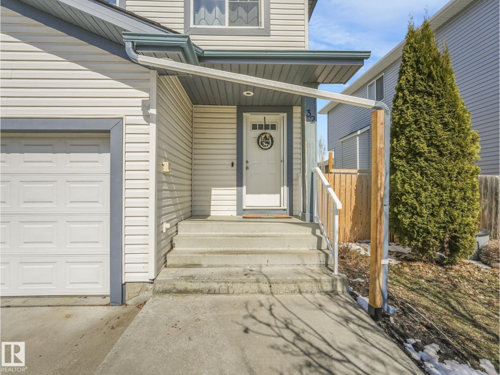 32 CARAGANA WY, Fort Saskatchewan