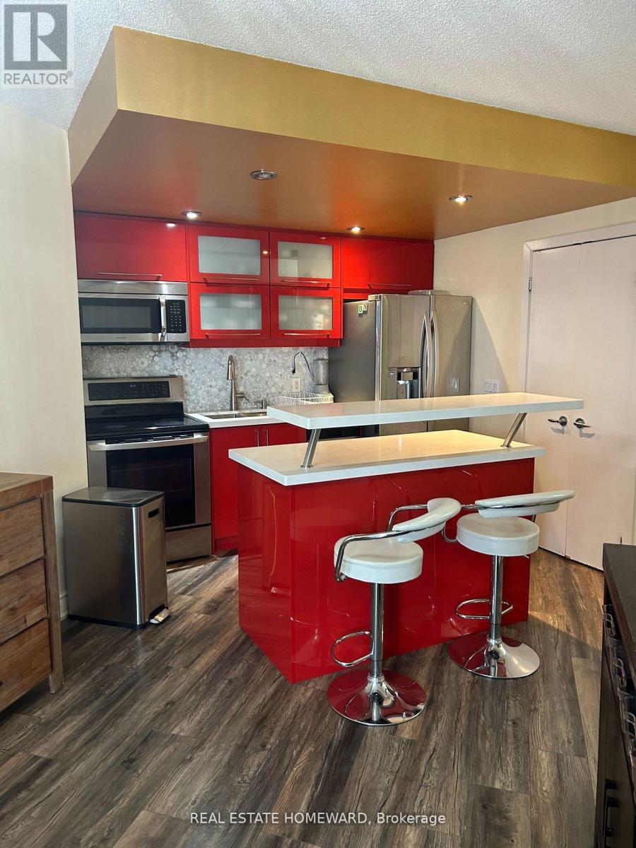 Listing photo of 409 - 218 QUEENS QUAY W