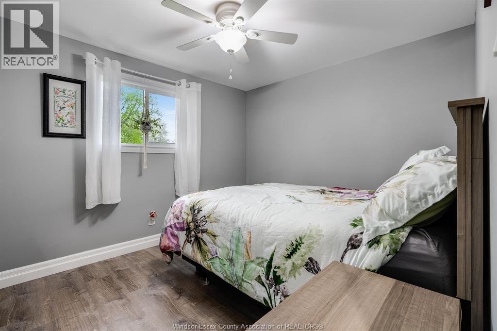 209 Dana DRIVE, Essex, Ontario, N8M2A9 — Photo 12