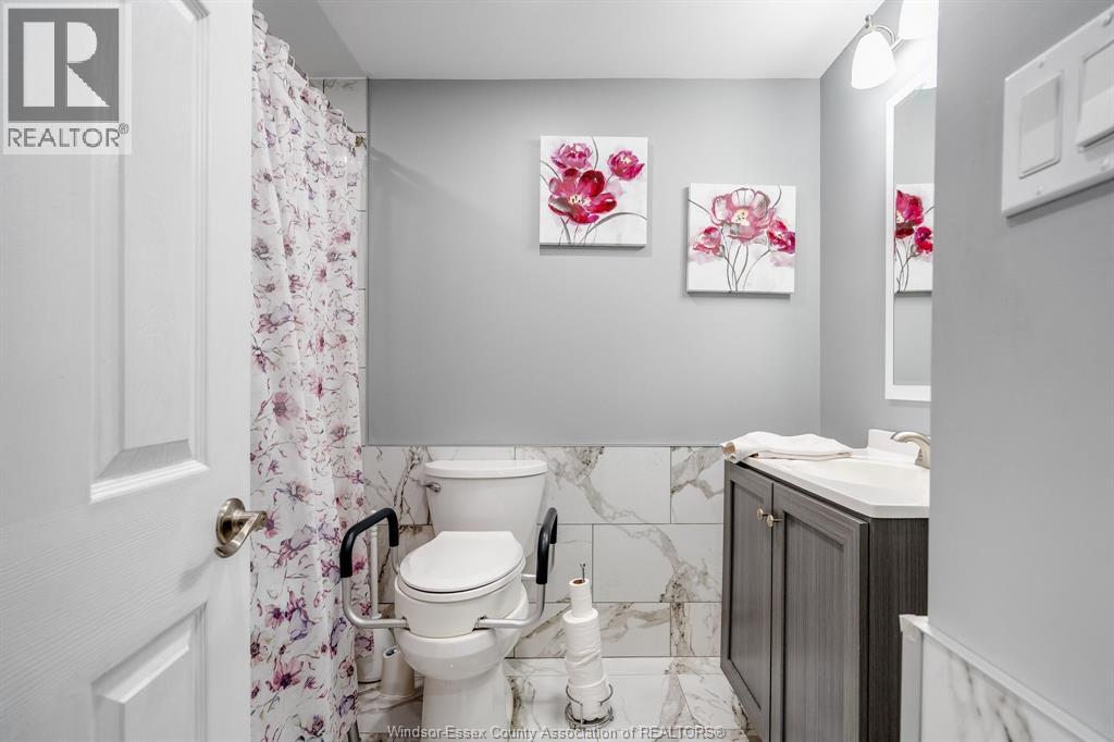 209 Dana DRIVE, Essex, Ontario, N8M2A9 — Photo 14
