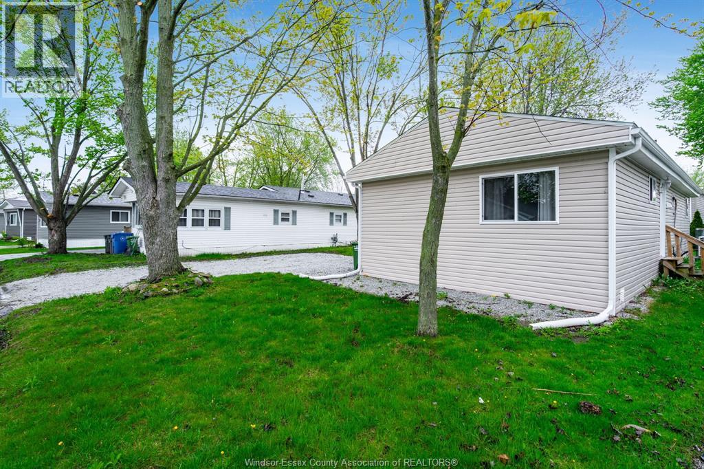 209 Dana DRIVE, Essex, Ontario, N8M2A9 — Photo 23