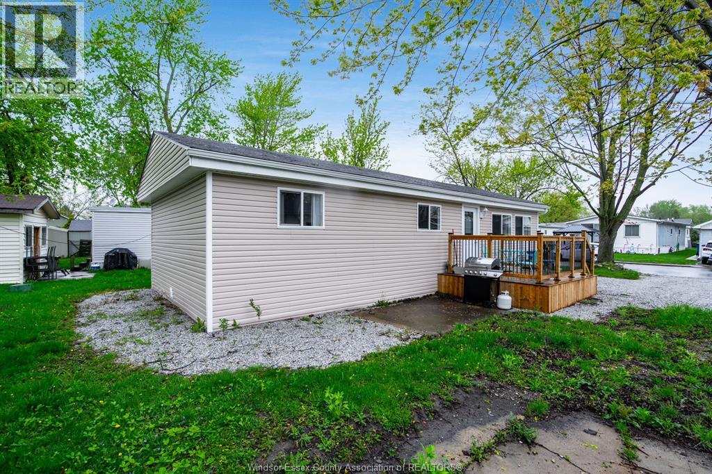 209 Dana DRIVE, Essex, Ontario, N8M2A9 — Photo 24