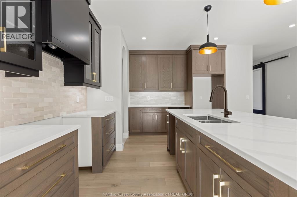 257 CHARLES - 15