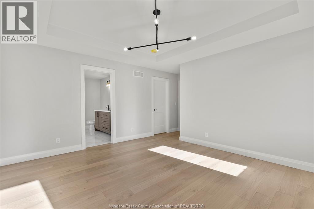 257 CHARLES - 22