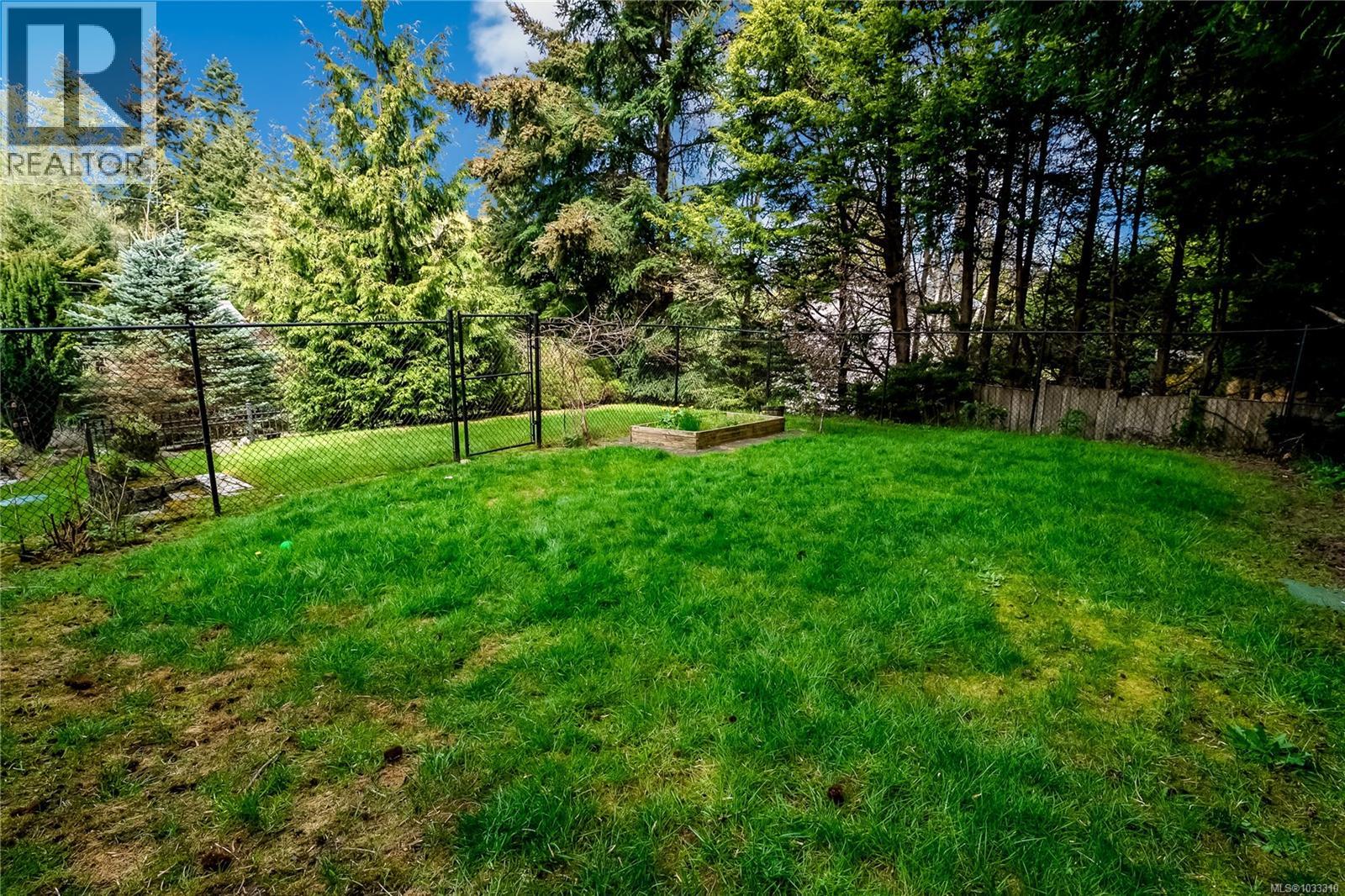 6767 Foreman Heights Dr, Sooke