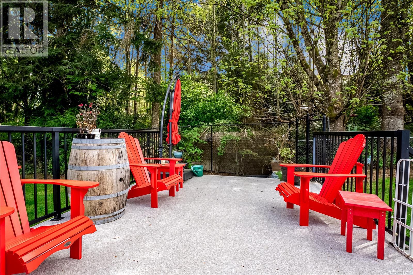 6767 Foreman Heights Dr, Sooke