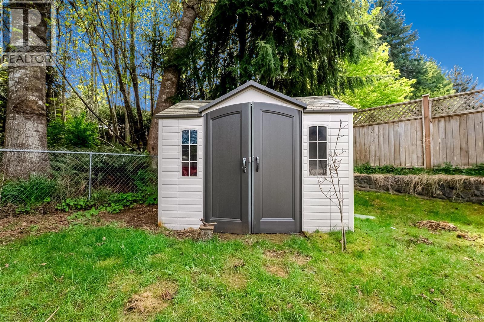 6767 Foreman Heights Dr, Sooke