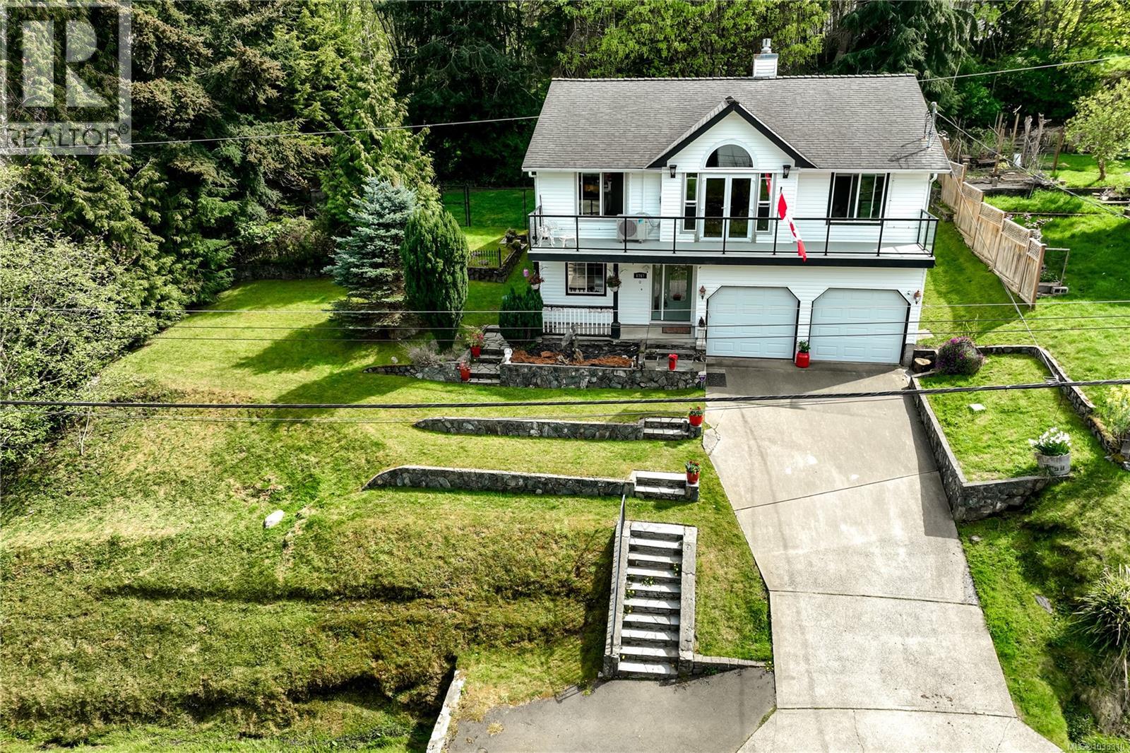 6767 Foreman Heights Dr, Sooke