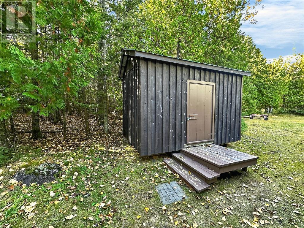 1278 Ice Lake Drive, Gore Bay, Manitoulin Island, Ontario, P0P1H0 — Photo 32