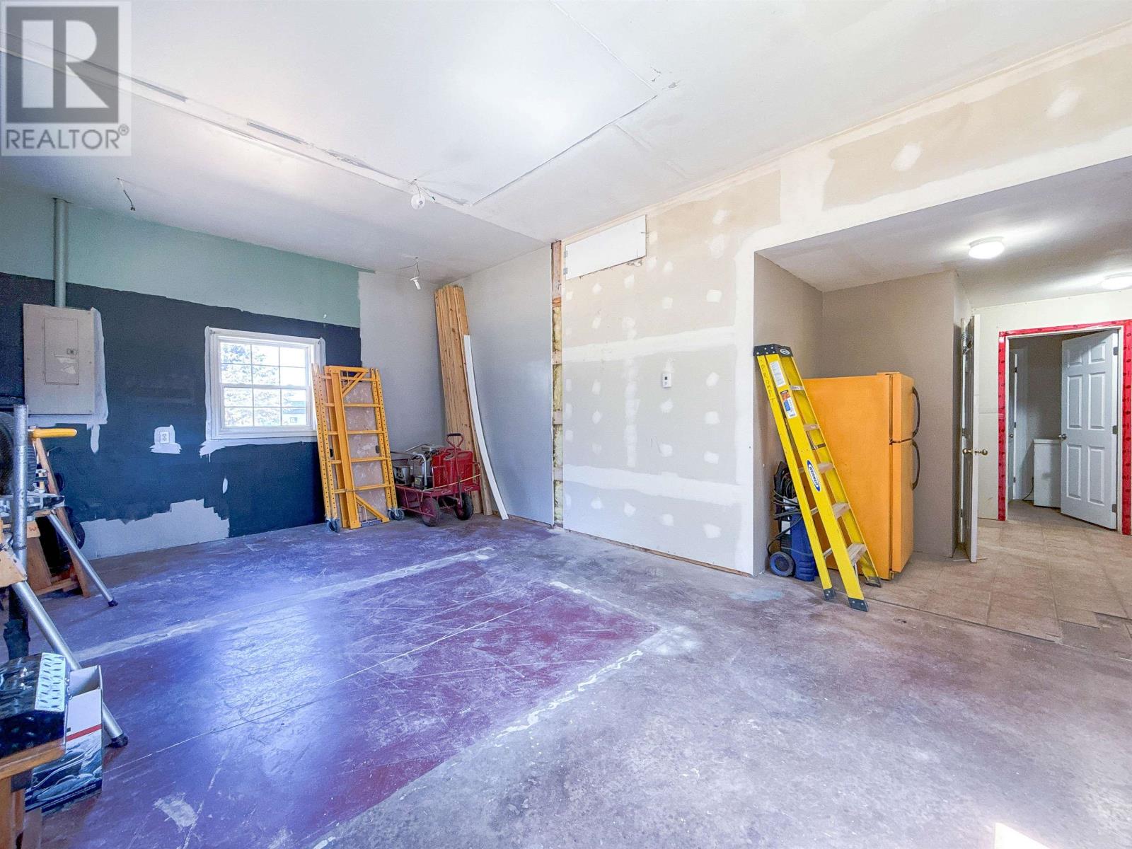 51 Fortune Road - 19