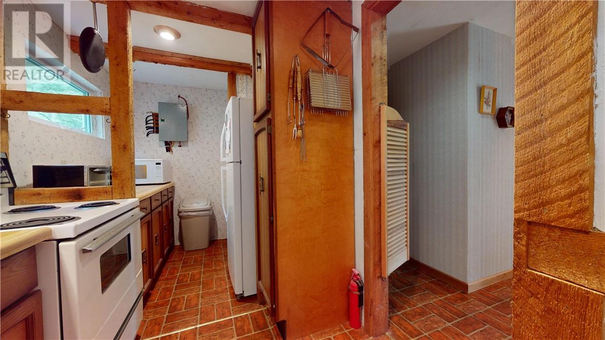 137 Runnalls Crescent, Barrie Island, Ontario, P0P1H0 — Photo 13