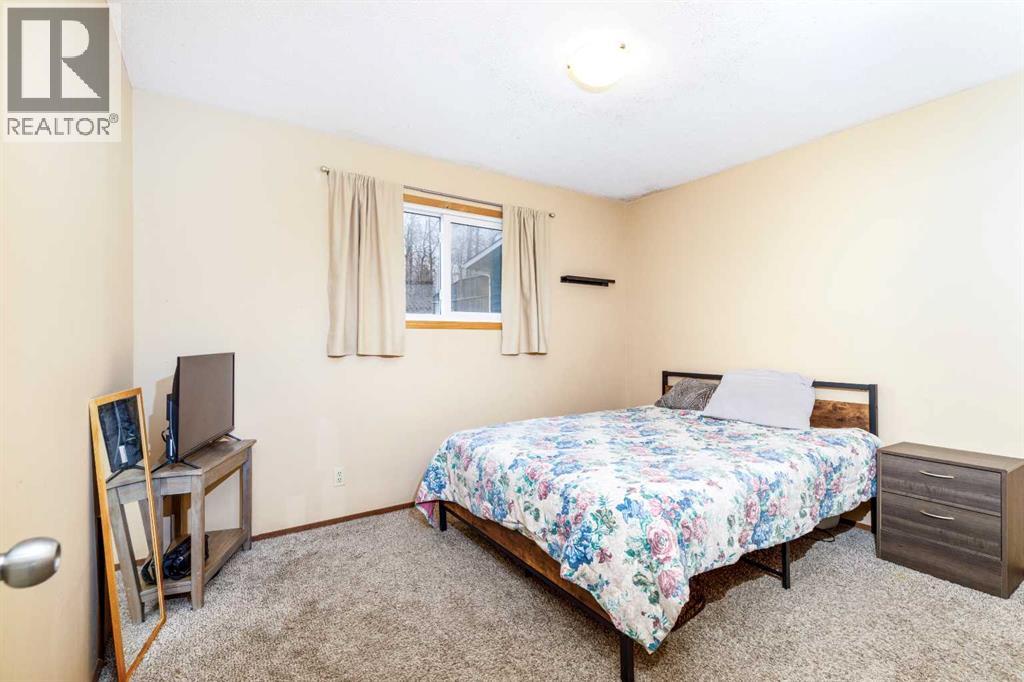 5232 38 Crescent, Innisfail