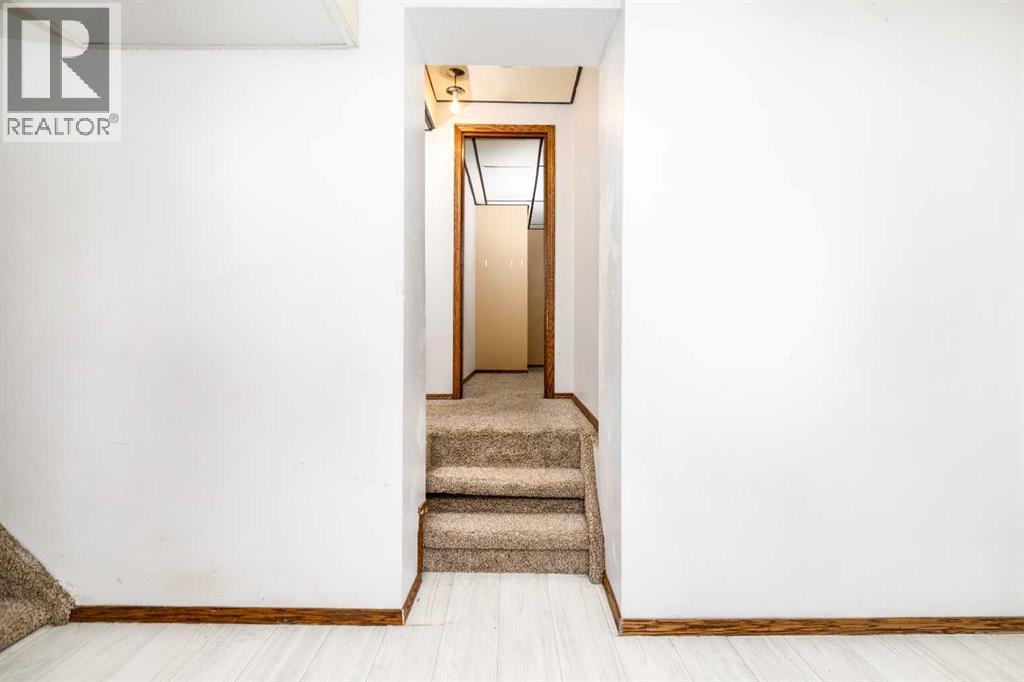5232 38 Crescent, Innisfail
