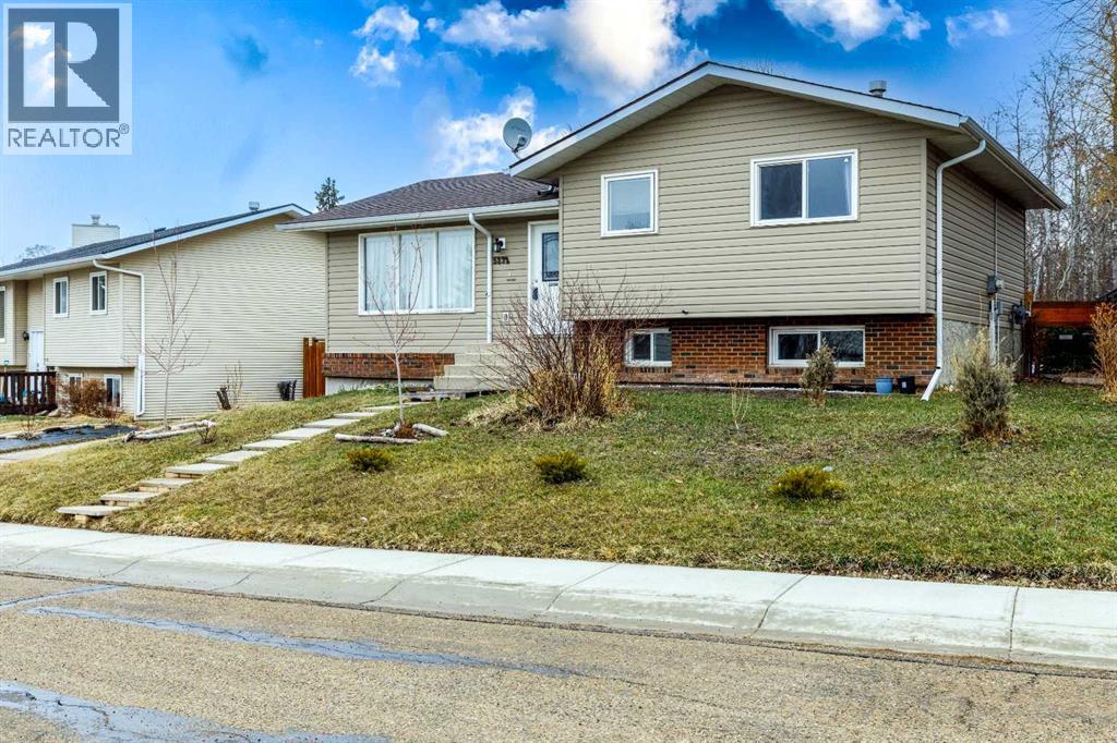 5232 38 Crescent, Innisfail