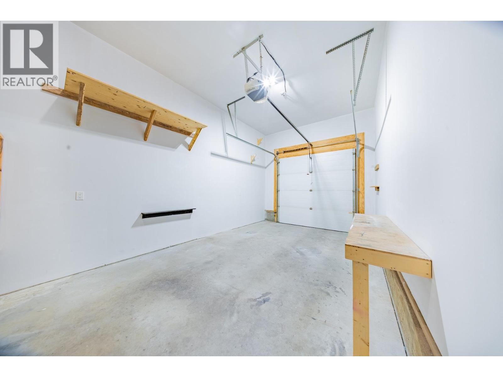 7917 87 AVENUE - 32
